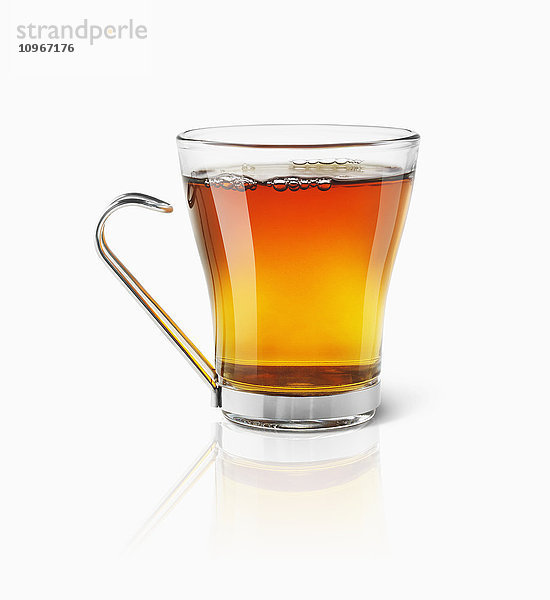 Glasbecher mit heißem Tee; Toronto  Ontario  Kanada'.