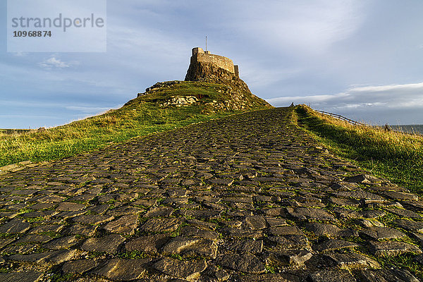 Eine Zivilgemeinde auf der Heiligen Insel; Lindisfarne  Northumberland  England