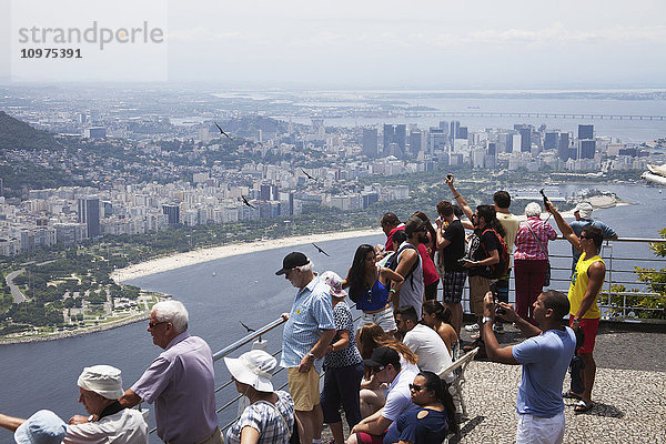 Blick vom Zuckerhut auf den Flamengo und das Stadtzentrum; Rio de Janeiro  Brasilien