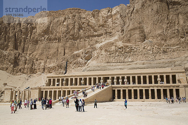 Deir-el-Bahri  der Tempel der Hatschepsut; Luxor  Westjordanland  Ägypten