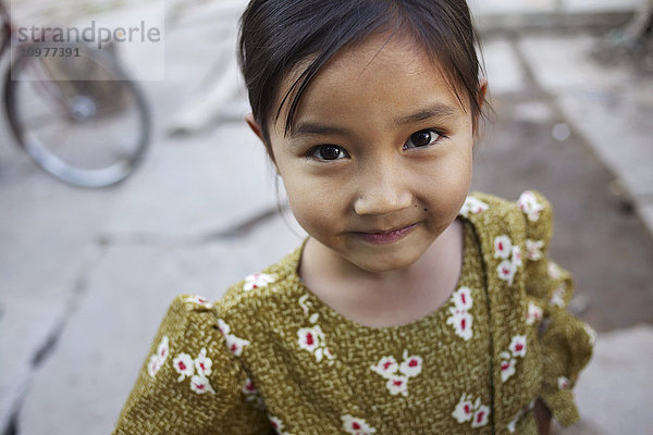 Kleines Mädchen  Mandalay  Myanmar (Birma)