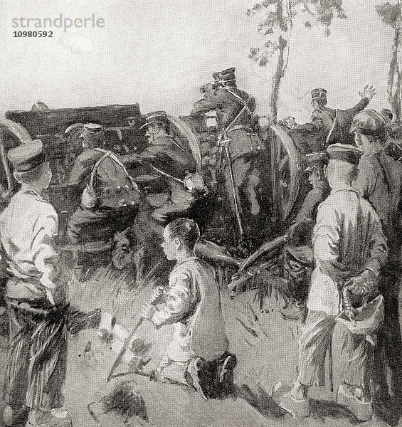 Jungen inmitten von Kugeln  wo ihre Väter kämpften. Französische Dorfjungen schaffen es  an die Schießlinie zu gelangen  einige von ihnen nur  weil ihre Väter im Ersten Weltkrieg dabei waren. Aus The War Illustrated Album Deluxe  veröffentlicht 1915.