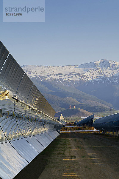 Solarkraftwerk; Provinz Algerien  Spanien'.