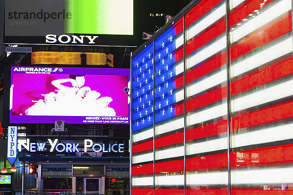 New York City  Neon von amerikanischer Flagge
