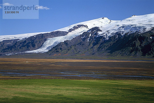 Berglandschaft auf Island.