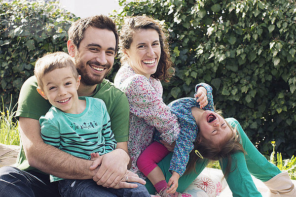 Familie genießt einen Tag Picknick  Portrait
