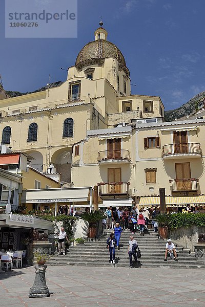 Kirche Santa Maria Assunta  Positano  Amalfiküste  Costiera Amalfitana  Provinz Salerno  Kampanien  Italien  Europa