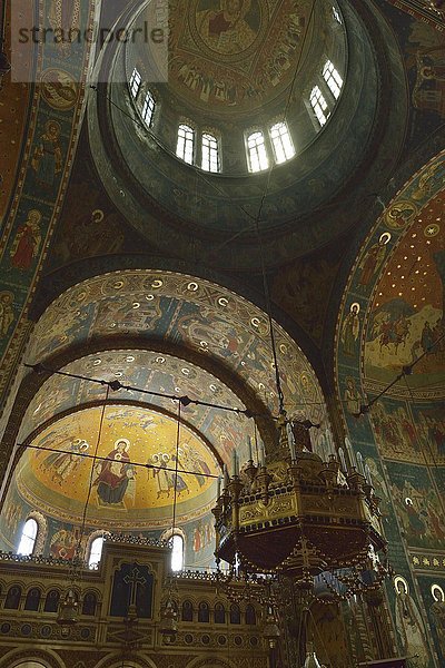 Kathedrale St. Peter und Paul  Blick in die Kuppel  Innenraum  Constanta  Rumänien  Europa