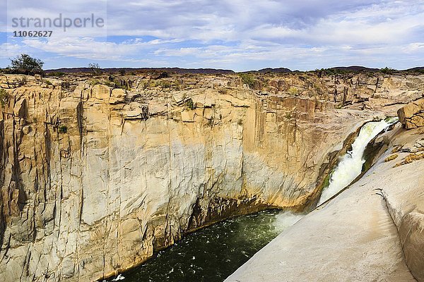 Wasserfall  Augrabiesfälle  Grenzfluss Oranje  Nordkap  Namibia  Südafrika  Afrika