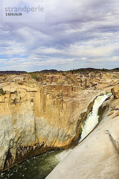 Wasserfall  Augrabiesfälle  Grenzfluss Oranje  Nordkap  Namibia  Südafrika  Afrika