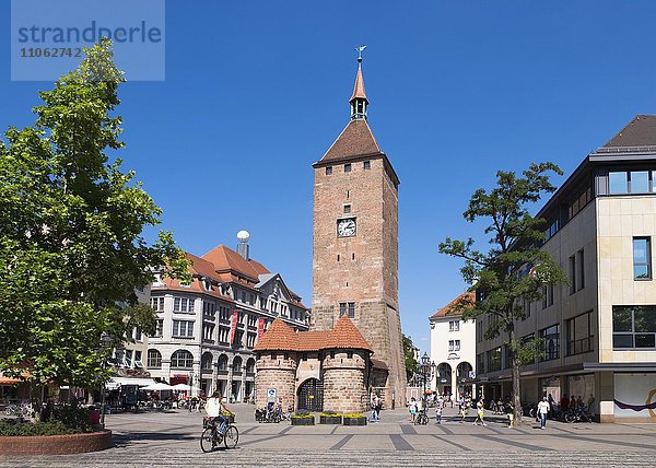 Weisser Turm in der Lorenzer Altstadt  Nürnberg  Mittelfranken  Franken  Bayern  Deutschland  Europa