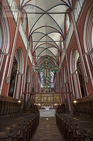 Doppelseitiger Kreuzaltar mit Christus  Doberaner Münster  ehemaliges Zisterzienser-Kloster  Bad Doberan  Mecklenburg-Vorpommern  Deutschland  Europa