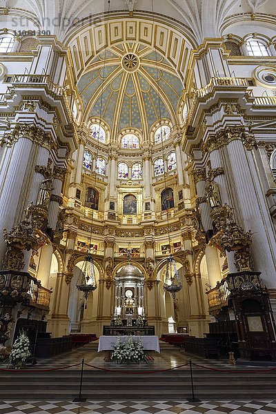 Kathedrale von Granada  Alcaicería de Granada  Altar  Innenansicht  Granada  Andalusien  Spanien  Europa
