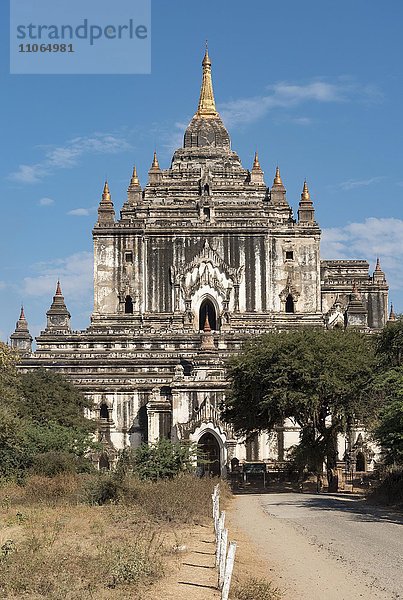Tempel Thatbyinnyu  Tempel That Byin Nyu  Alt-Bagan  Myanmar  Asien