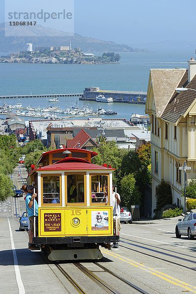 Seilbahn und die Insel Alcatraz  San Francisco  Kalifornien  USA  Nordamerika