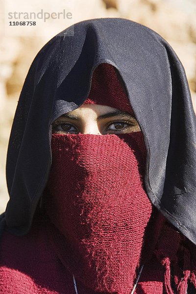 Porträt einer Berber-Frau  Antiatlas Gebirge  Marokko  Afrika