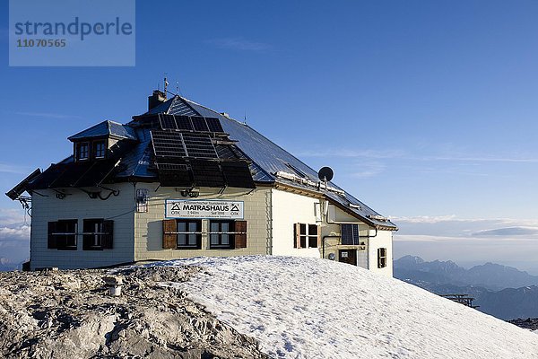 Matrashaus auf dem Gipfel des Hochkönig  2941m  Berchtesgadener Alpen  Region Salzburg  Österreich  Europa