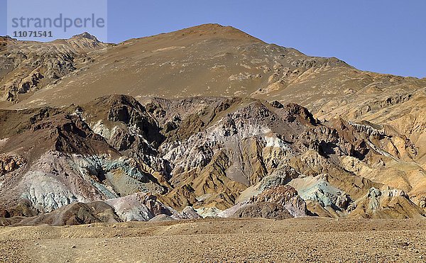 Farbiges Gestein der Artist's Palette  Black Mountains  Death Valley  Death-Valey-Nationalpark  Kalifornien  USA  Nordamerika