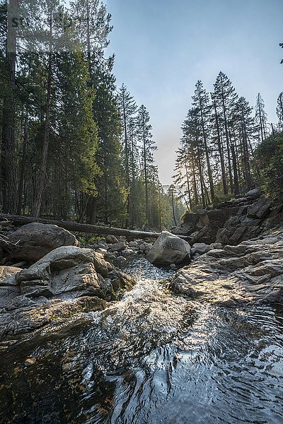 Fluss Merced River  Mist Trail  Yosemite-Nationalpark  Kalifornien  USA  Nordamerika