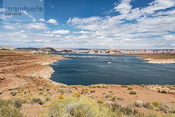 Lake Powell mit Wahweap Marina  Arizona  USA  Nordamerika