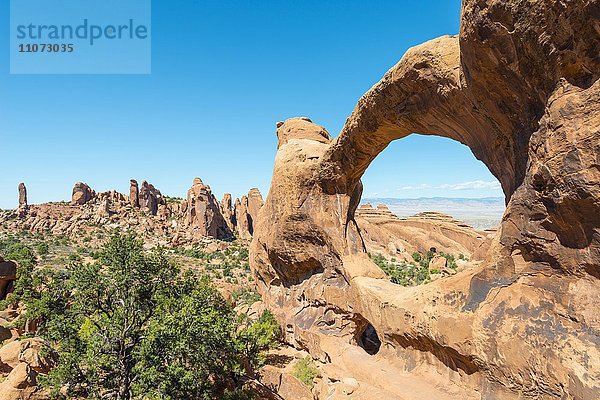 Felsbogen Double O Arch  Arches Nationalpark  Moab  Utah  USA  Nordamerika