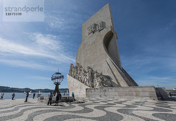 Padrão dos Descobrimentos  Denkmal der Entdeckungen  Entdeckerdenkmal  Belém  Lissabon  Portugal  Europa