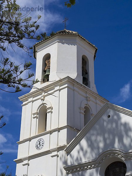 Glockenturm der Kirche El Salvador  Nerja  Provinz Malaga  Costa del Sol  Andalusien  Spanien  Europa