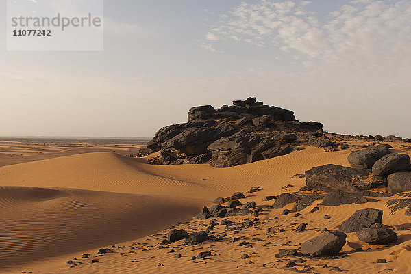 Sanddünen nahe Meroe  Nubische Wüste  Nubien  Sudan  Afrika