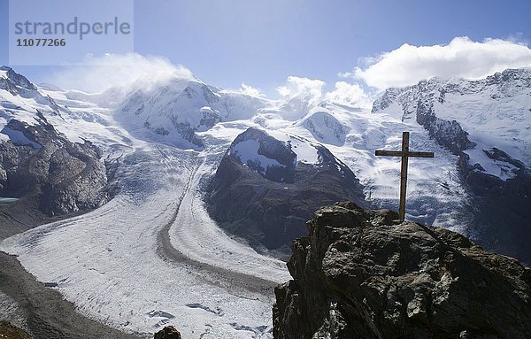 Lyskamm  Castor und Pollux  Aussicht vom Gornergrat auf Gornergletscher  Zermatt  Wallis  Schweiz  Europa
