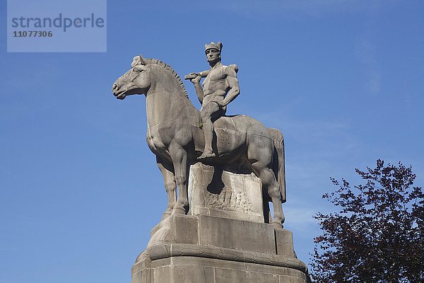 Kriegerdenkmal im Nerotal  Wiesbaden  Hessen  Deutschland  Europa