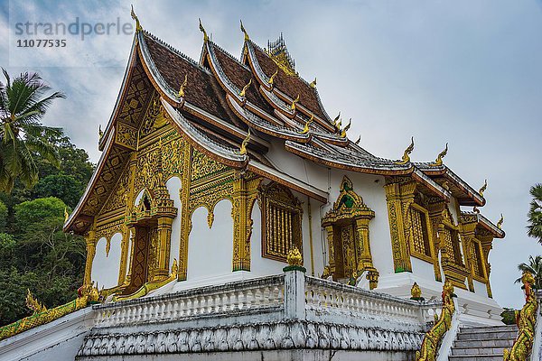 Buddhistischer Tempel Haw Pha Bang beim Königspalast  Historic District  Luang Prabang  Louangphabang  Laos  Asien