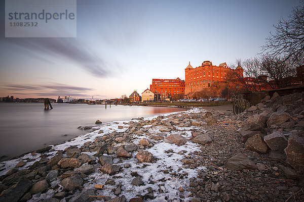 Blick auf den Strand am Abend  Göteborg  Schweden