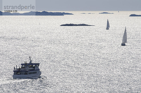 Boote auf dem Meer  Tjorn  Schweden