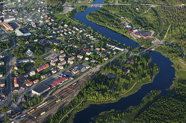 Luftaufnahme einer Kleinstadt  Schweden.