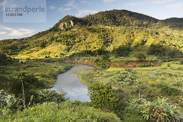 Namorona-Fluss  Ranomafana-Nationalpark  Madagaskar Zentrales Hochland  Madagaskar  Afrika