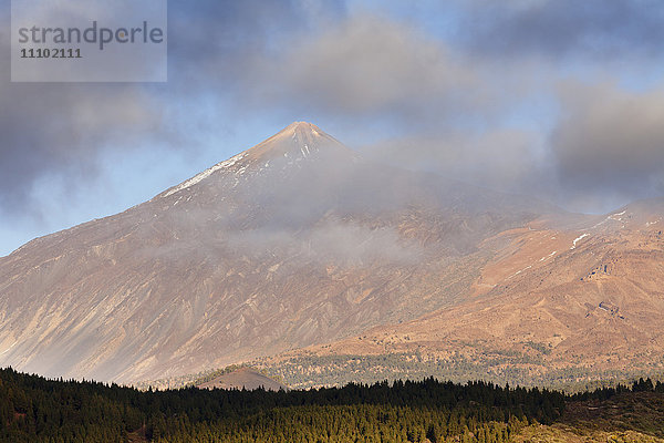 Pico de Teide bei Sonnenuntergang  UNESCO-Weltkulturerbe  Teneriffa  Kanarische Inseln  Spanien  Europa