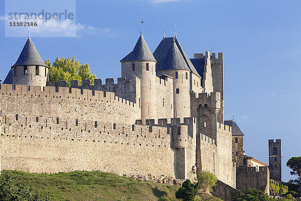 La Cite  mittelalterliche Festungsstadt  Carcassonne  UNESCO-Weltkulturerbe  Languedoc-Roussillon  Frankreich  Europa