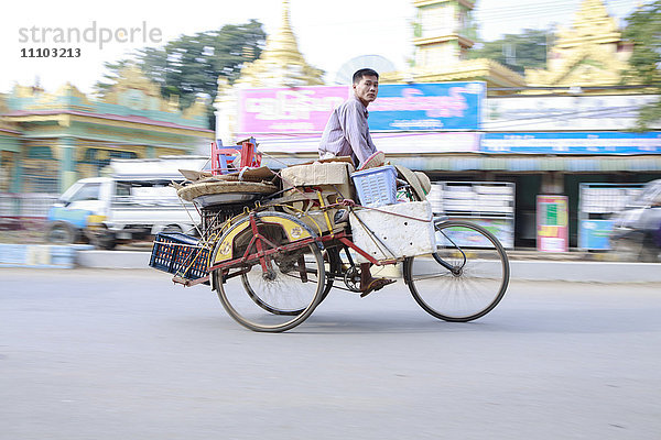 Monywa  Sagaing  Myanmar  Südostasien