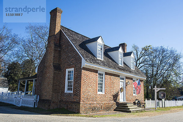 Historische Häuser im historischen Yorktown  Virginia  Vereinigte Staaten von Amerika  Nordamerika