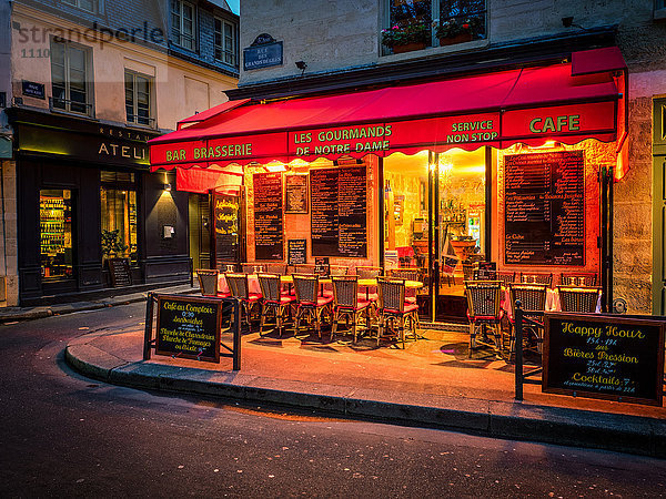 Pariser Kaffeehaus  Paris  Frankreich  Europa