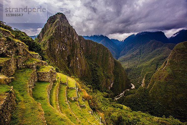 Machu Picchu Inka-Ruinen  UNESCO-Weltkulturerbe  Heiliges Tal  Peru  Südamerika