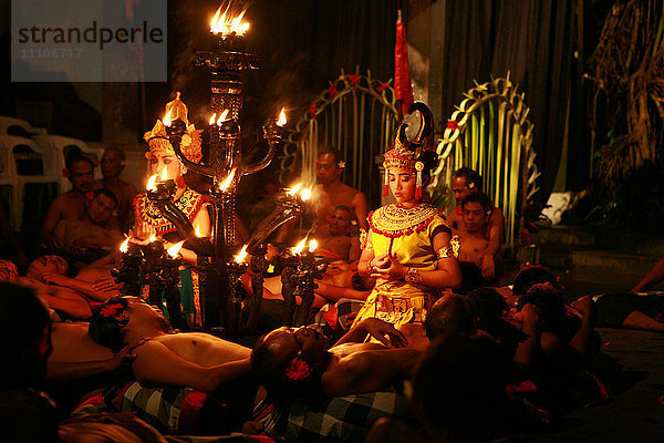 Kecak-Tanz  Ubud  Bali  Indonesien  Südostasien  Asien