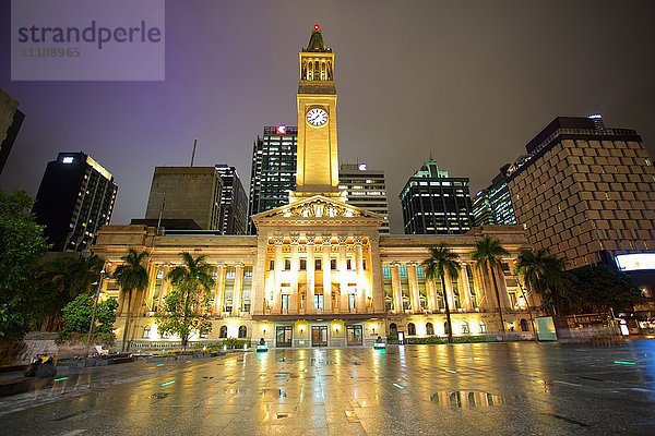 Beleuchtetes Rathaus  Brisbane  Queensland  Australien  Ozeanien