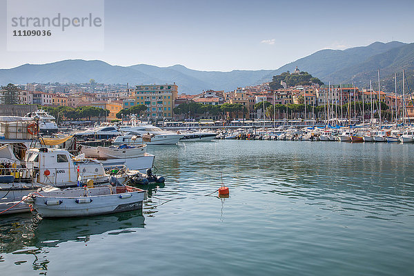 Hafen  Sanremo (San Remo)  Ligurien  Italien  Europa