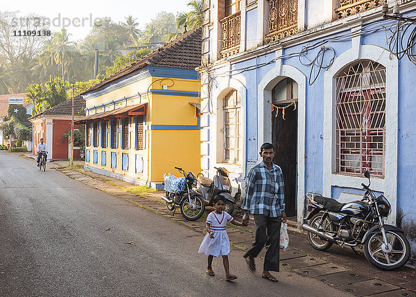 Straßenszene  Panjim  Goa  Indien  Südasien