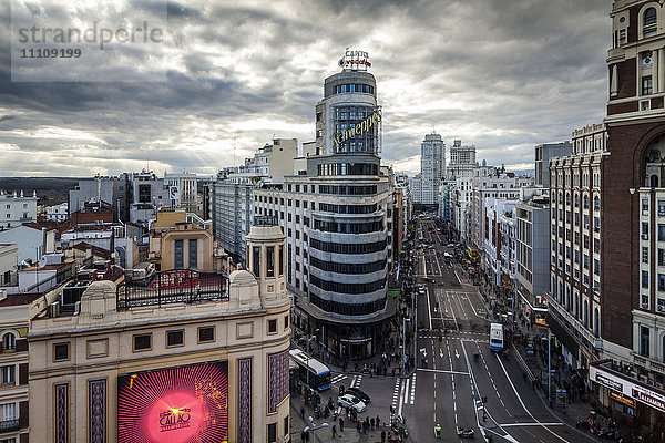 Gran Via im Zentrum von Madrid  Spanien  Europa