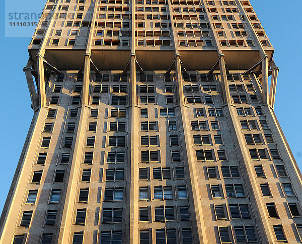 Europa   Italien   Lombardei   Mailand   torre Velasca Gebäude