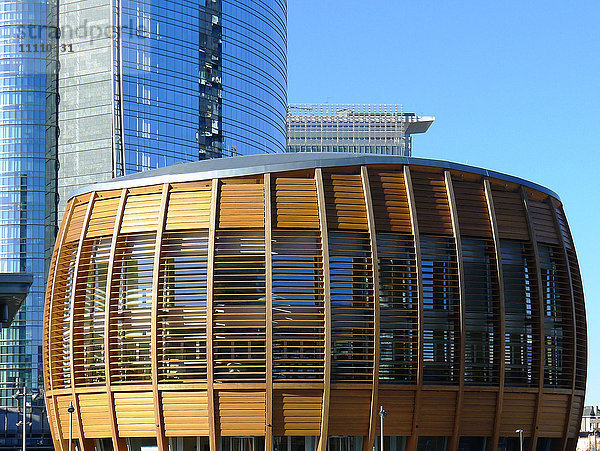 Italien  Lombardei  Mailand  Porta Nuova  Unicredit Tower und Unicredit Pavilion