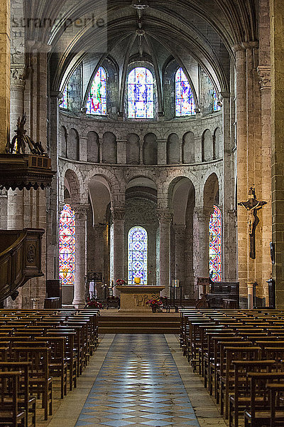 Europa  Frankreich  Region Loiret  Beaugency  Abtei Notre Dame