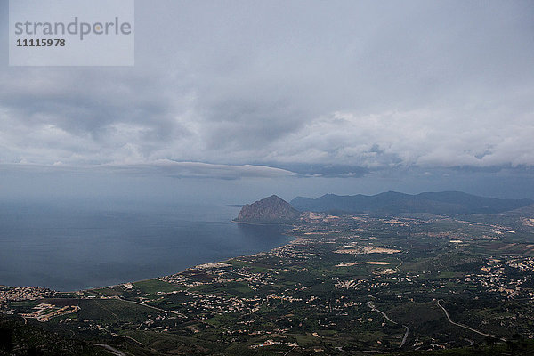 Italien  Sizilien  Erice  Blick von der Burg Venere